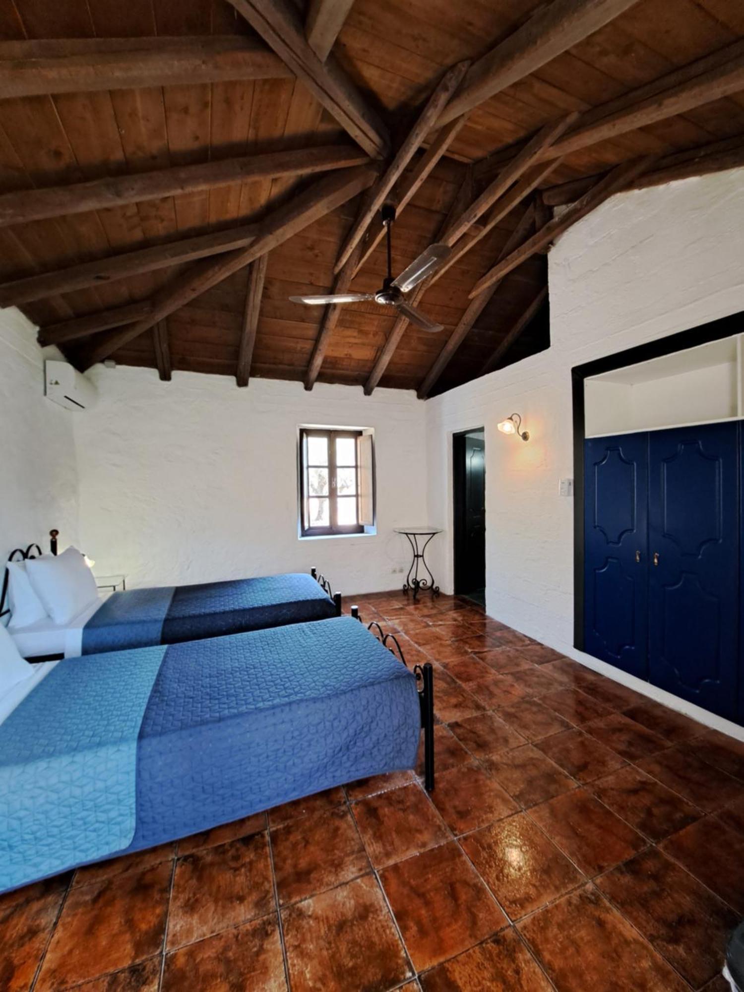 Tsivouli Accommodation Lithakia  Exterior photo